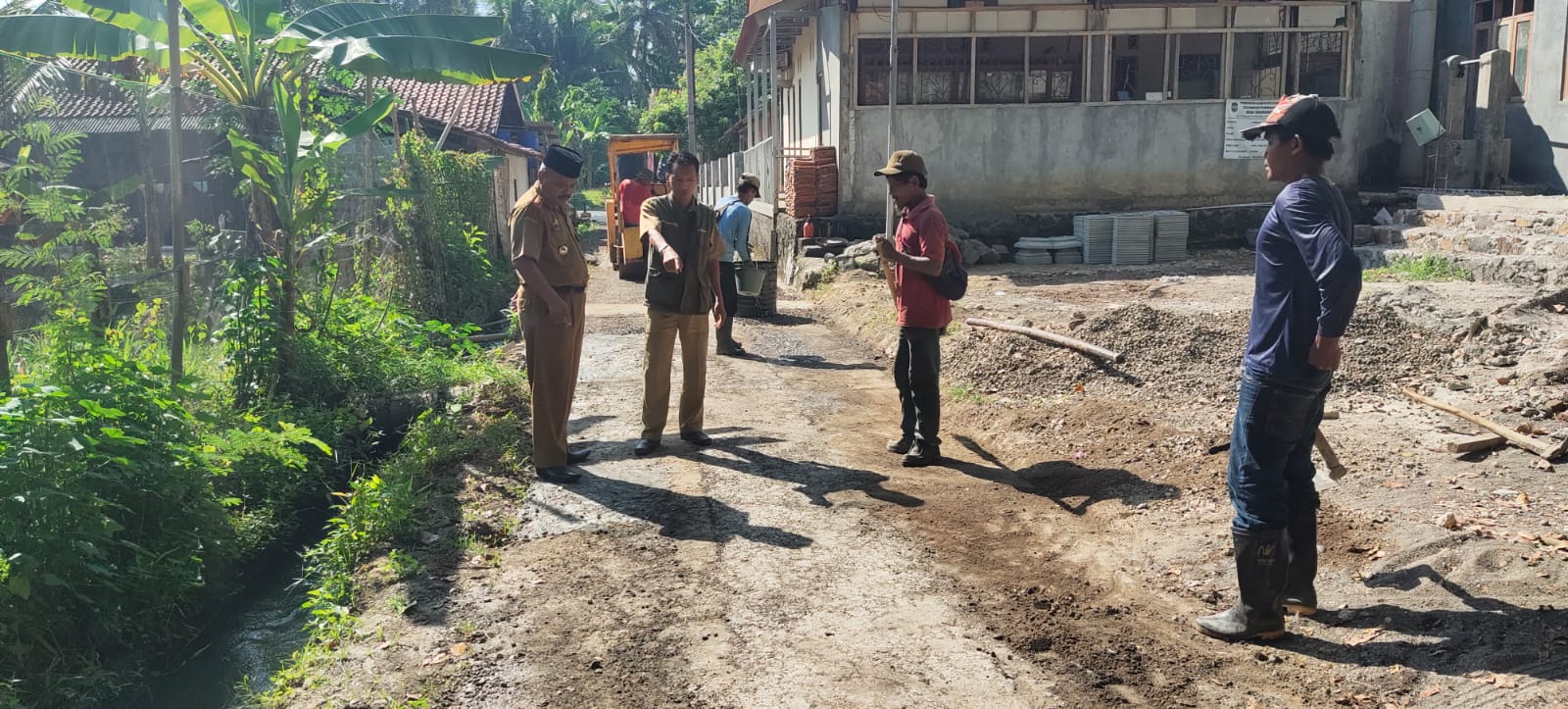 Pembangunan  Jalan Lingkungan